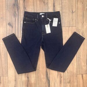 Good American Skinny Jeans Mid Rise